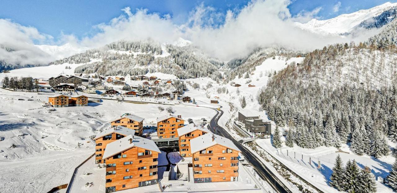 Catrina Resort Disentis Exterior photo